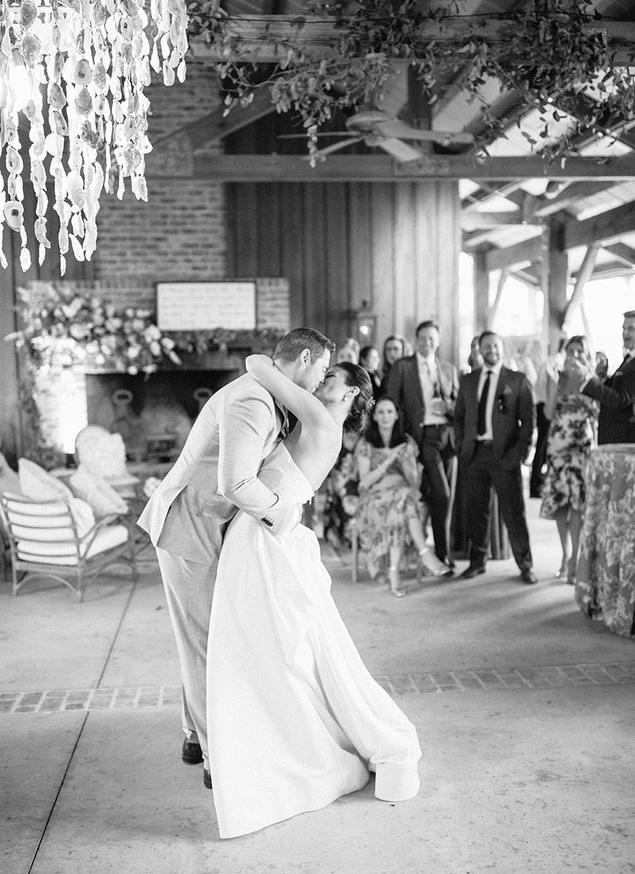 montage-weddings-first-dance-moreland-landing-josh-morehouse-photography